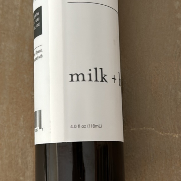 Milk + Honey Lavender Eucalyptus Hand Purifier No. 08 - Brand New - 4.0 FL OZ - Picture 7 of 7